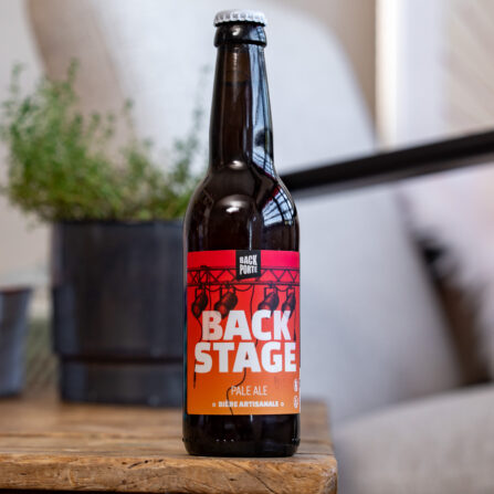 bouteille de la bière backstage en 33cl